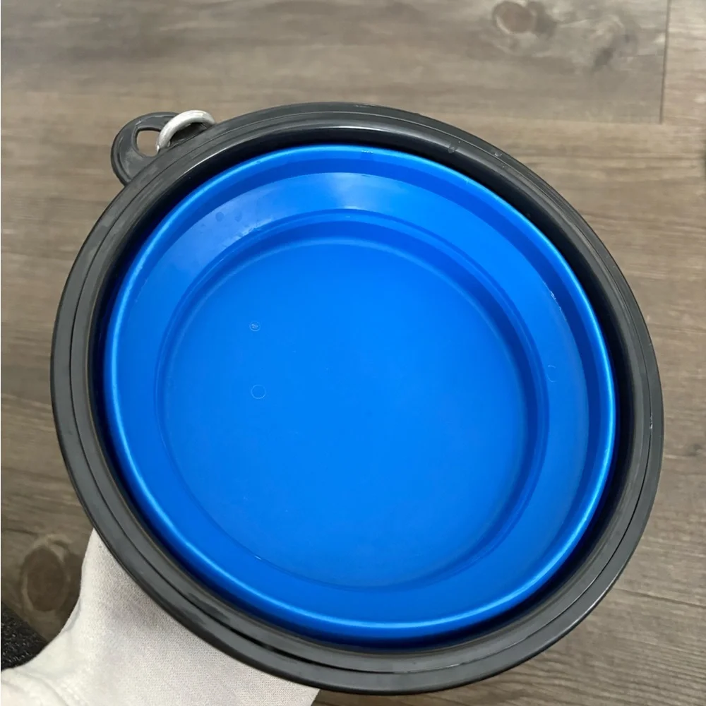 PET COLLAPSIBLE WATER BOWL - Picture 1 of 3